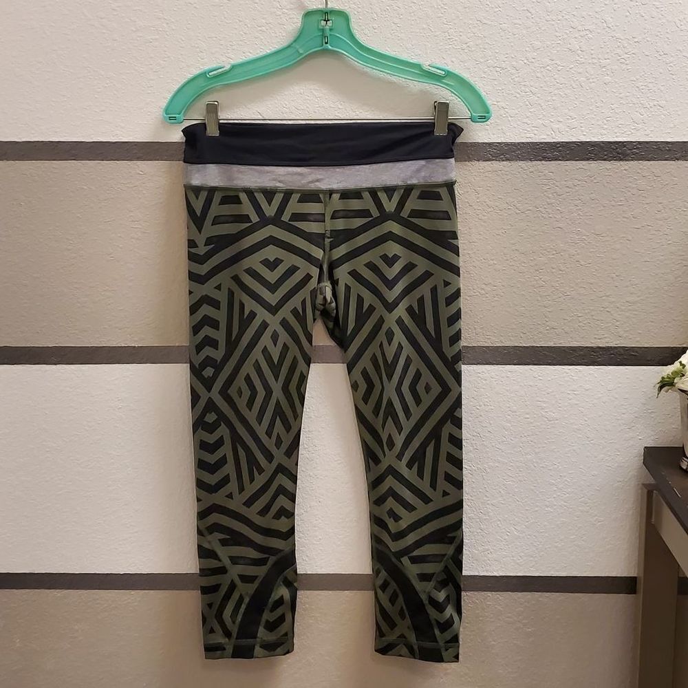 Lululemon Run: Inspire Cropped Legging Sz 6